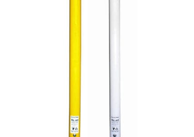 2-flexible-posts-yellow-white
